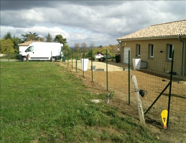 Photo 0