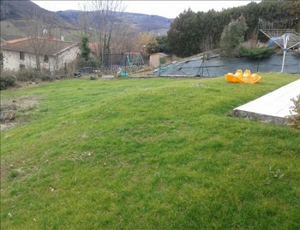 Photo 0