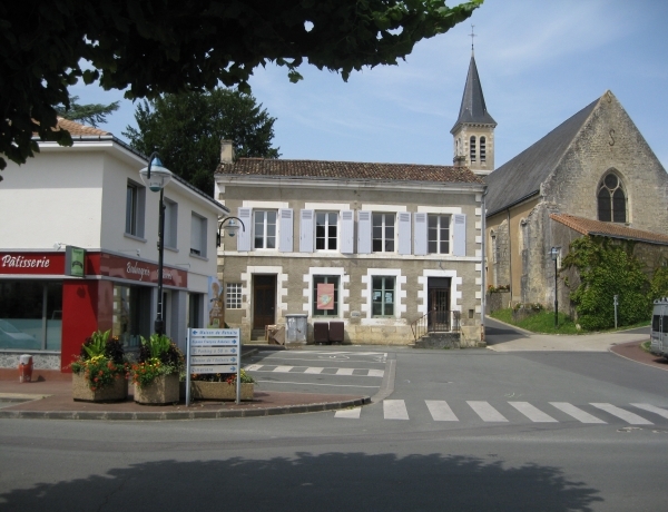 Photo 0