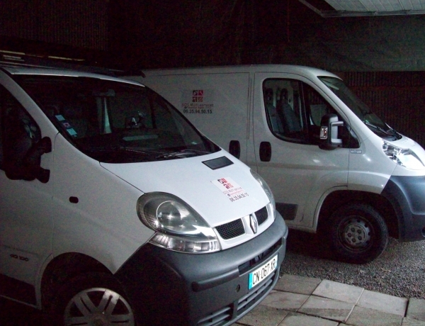 Photo 0