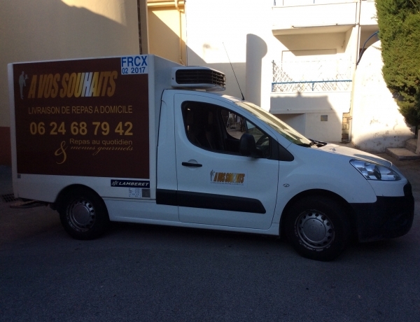 Photo 0