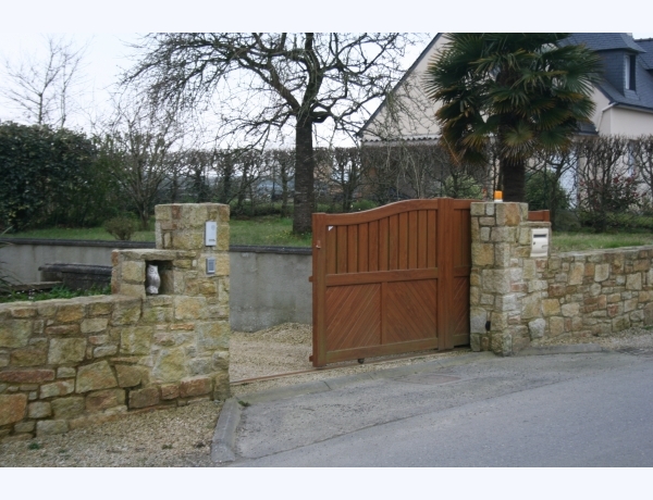 Photo 0
