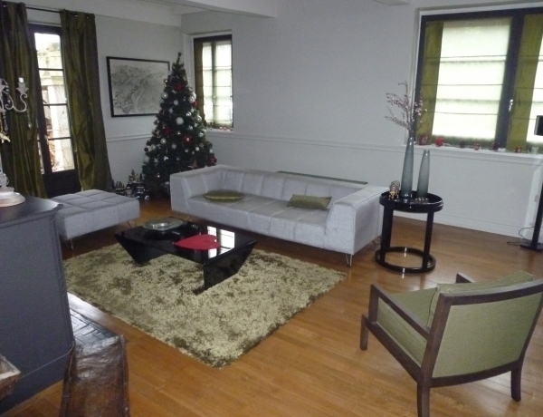 Photo 0