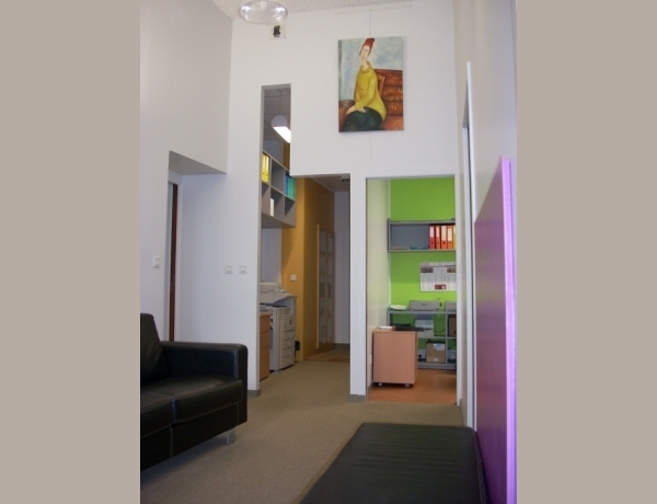 Photo 0