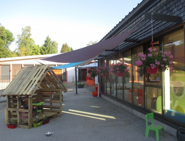 Photo 0