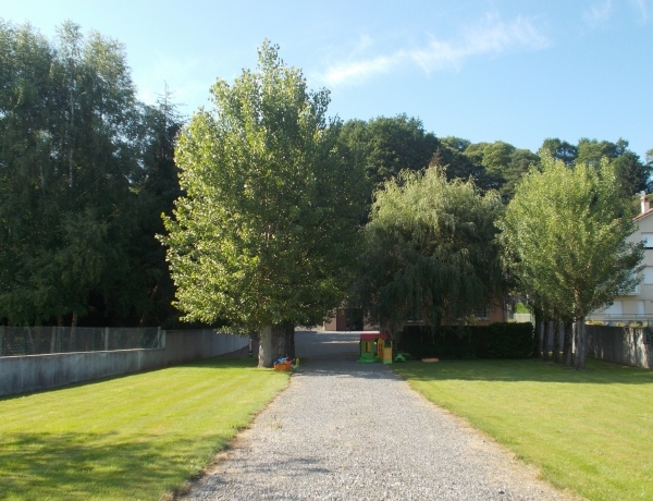 Photo 0