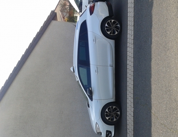 Photo 0